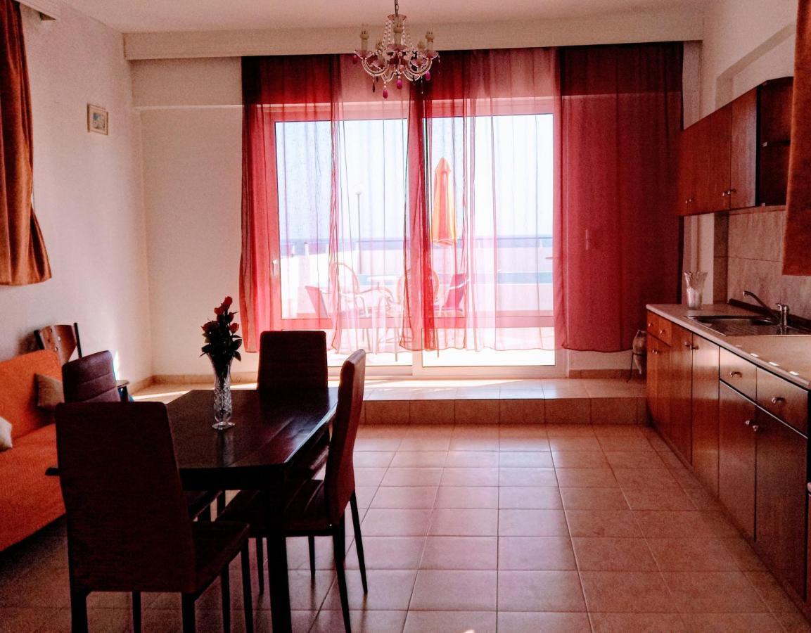 Saint Konstantin Beach Apartments Stegna Exteriör bild